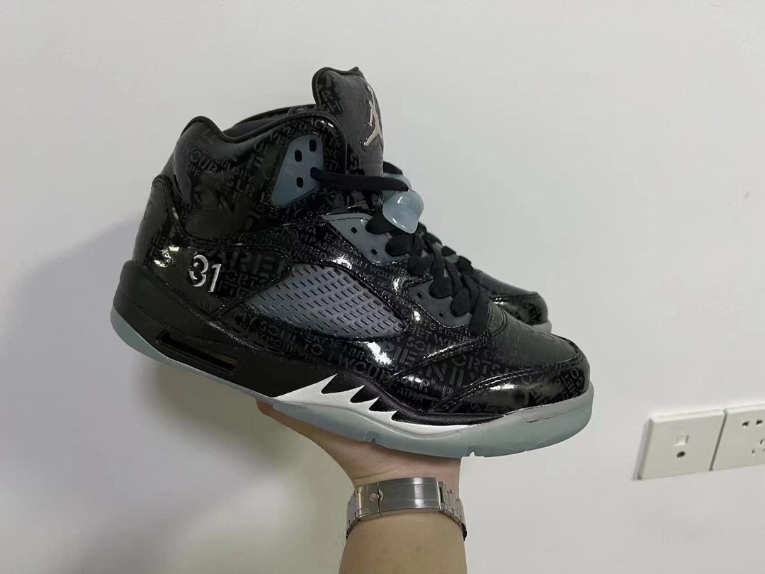 Air Jordan 5 Retro Doernbecher慈善高幫復古籃球鞋[配盒]極少量