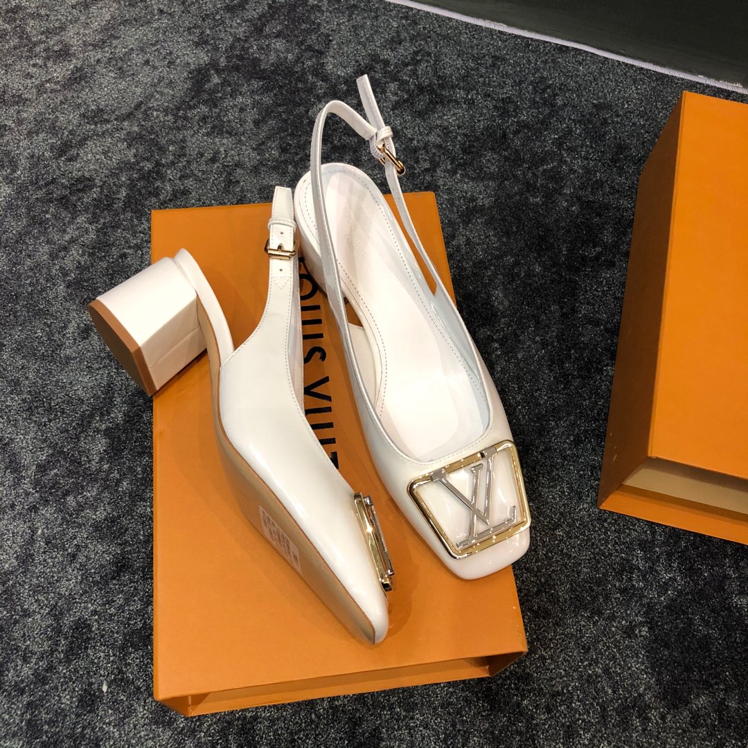 Louis Vuitton 粗跟凉鞋